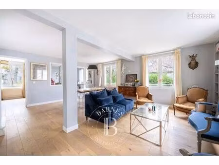 maison 7 pièces 129 m²