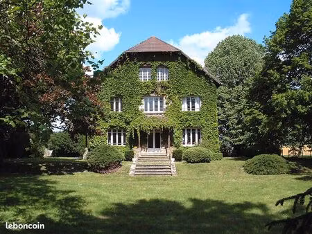 maison 13 pièces – 280m2