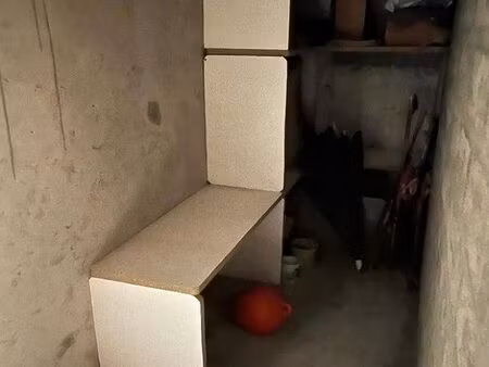 cave de 5 m2 les marines