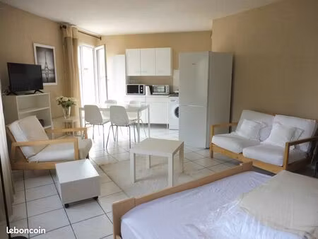 meublé 36 m2 avec parking - quartier préfecture