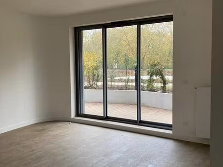 appartement neuf  rare et très lumineux avec terrasse - vélizy villacoublay