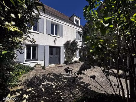 chalet 6 pièces 170 m²
