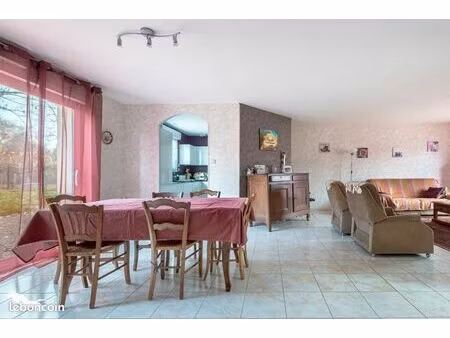pavillon 4 pièces 109 m²