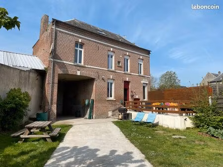 maison 6p  152m2  terrasse  jardin  dépendances