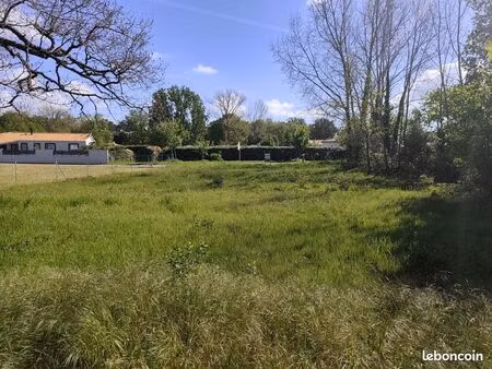 terrain à bâtir 1250 m2