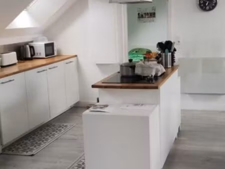 f4 dans maison avec jardin aubergenville