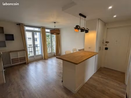 le chesnay – 3 pièces meublé 52m² rénové  parking + cave – 1300 cc