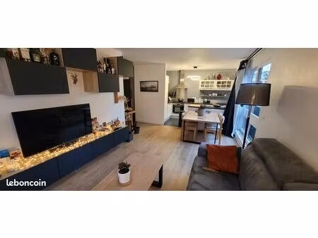 t2/t3 meublé rénové avec balcon plein sud – résidence avec piscine & tennis