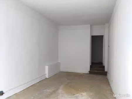 local commercial 33 m² limoges