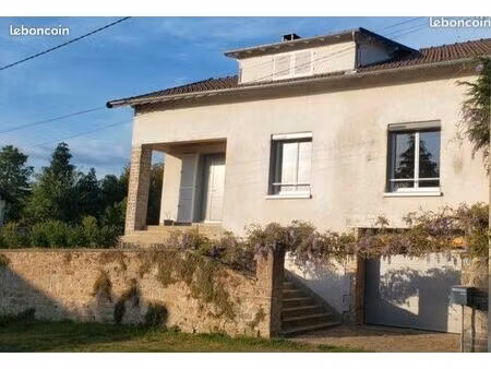 grande maison rénovée + dépendance avec accès indépendant - fort potentiel