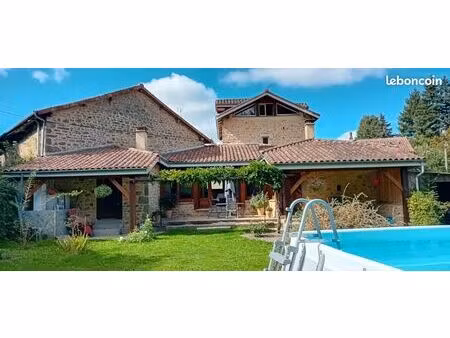 maison typique du limousin