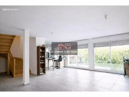 maison 7 pièces 214 m²