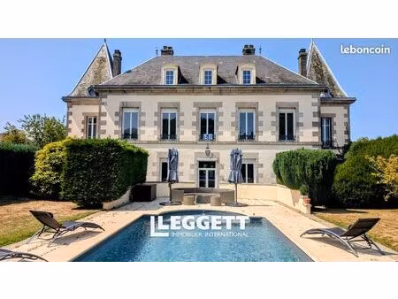 château 11 pièces 406 m²