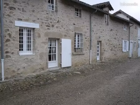 fermette rénovée t6 avec jardin