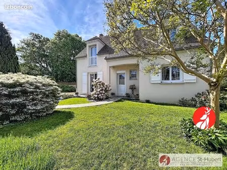 maison 6 pièces 144 m²