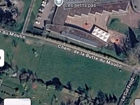 mise à disposition (prêt) terrain en herbe 3700 m2 chambourcy 78
