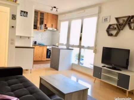 appartement 2 pièces 35 m2 - plaisir