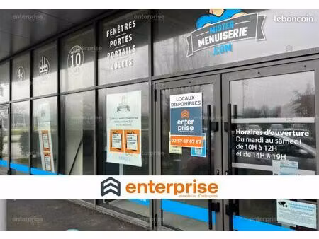 local commercial 218 m²