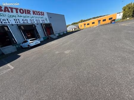 à vendre – murs d’un ancien abattoir / local d’activité – montereau-fault-yonne (77)