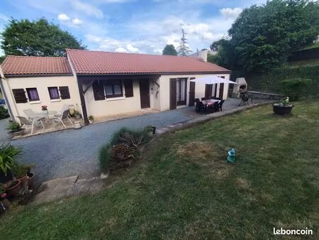 maison de campagne proche de toutes commodités