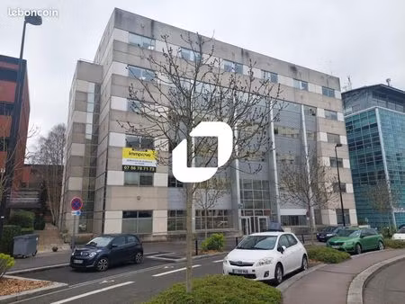 bureau 211 m²
