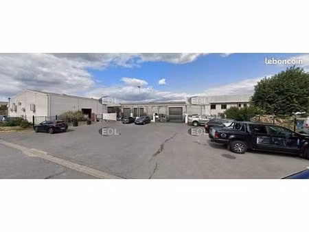 local d'activité 226 m²