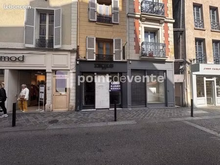 local commercial 120 m²
