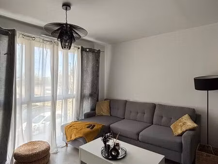 joli t2 38m² dans charmant village de fouju