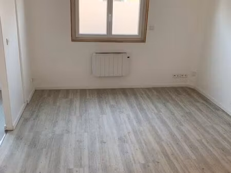 à louer appartement 2 pièces soignolles en brie