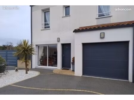 maison 6p 95m² à le bernard