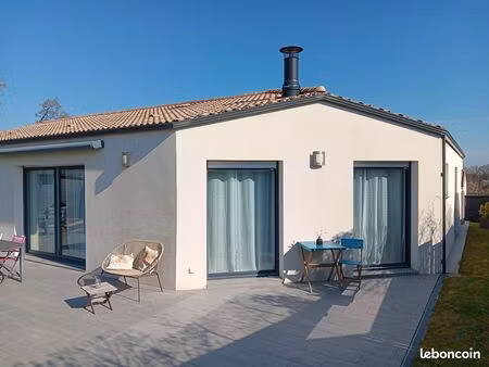 maison récente 5 pièces 126 m²
