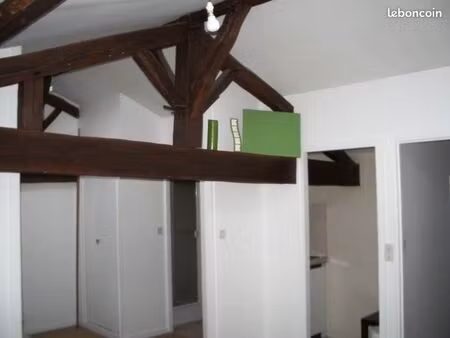 appartement t2 meublé montaigu centre