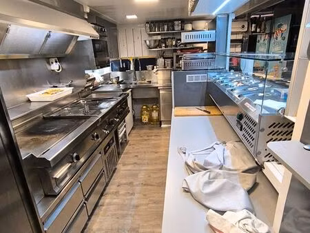 snack restaurant