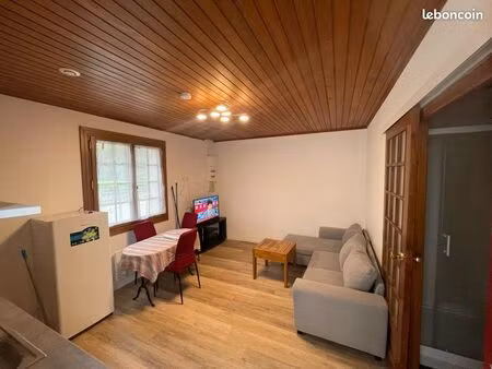 à louer t2 meublé refait à neuf