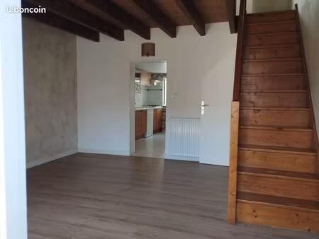 maison en village