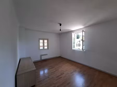 vente appartement 4 pièces 85 m² ainhoa (64250)