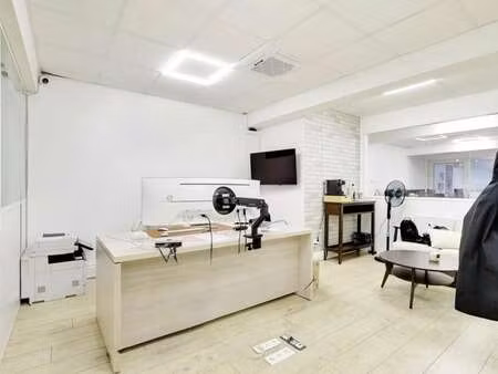 vente bureaux 627 m²