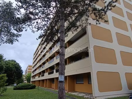 appartement de 68 53 m² à talence