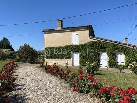maison de 213 m² à gabarnac