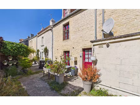 maison luc-sur-mer 52 m² t-3 à vendre  198 500 €