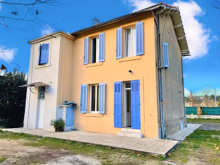 maison meublee 6 pièce(s) 149.10 m2