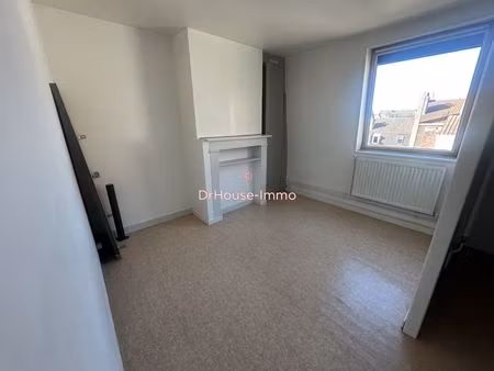 t2 situé à petite synthe