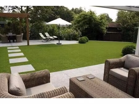 magnifique 4 pieces avec jardin privatif