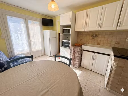 location appartement 1 pièce  19.84m²  gruissan