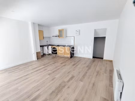 lavelanet  proche centre ville   t3 renové de plain-pied