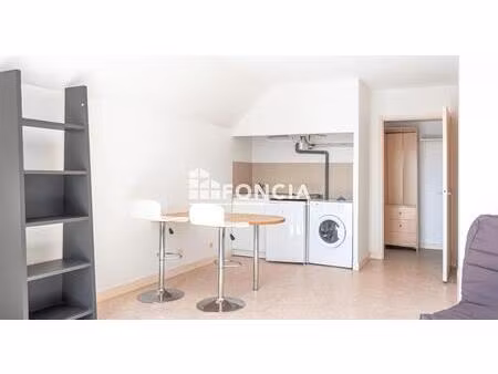 studio a proximite de la place bichon
