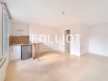 a vendre studio 24 m² hyper-centre de caen 14000