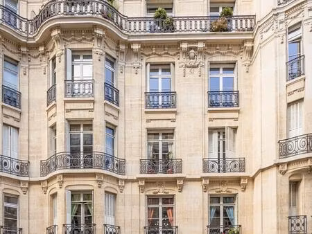 location bureaux 231 m²