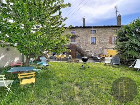 maison en pierres dorées 3 chambres
