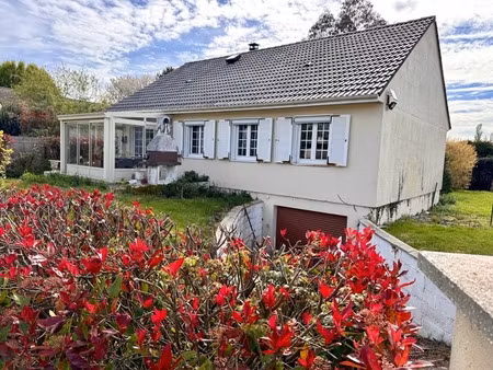 maison 4 chambres sur sous-sol complet